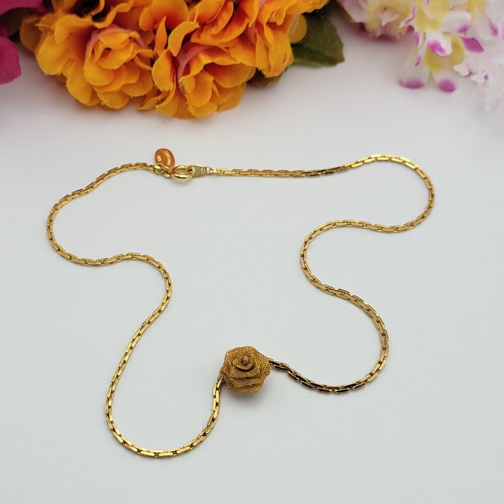 Vintage Direction One Gold Tone Mesh Rose Charm Fancy Chain Necklace 16"